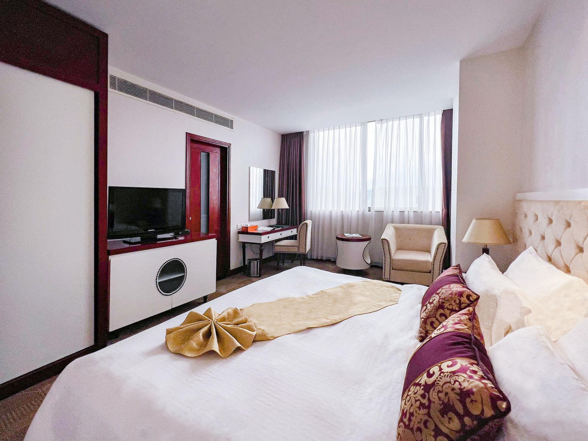 Sapaly Lao Cai City Hotel Esterno foto