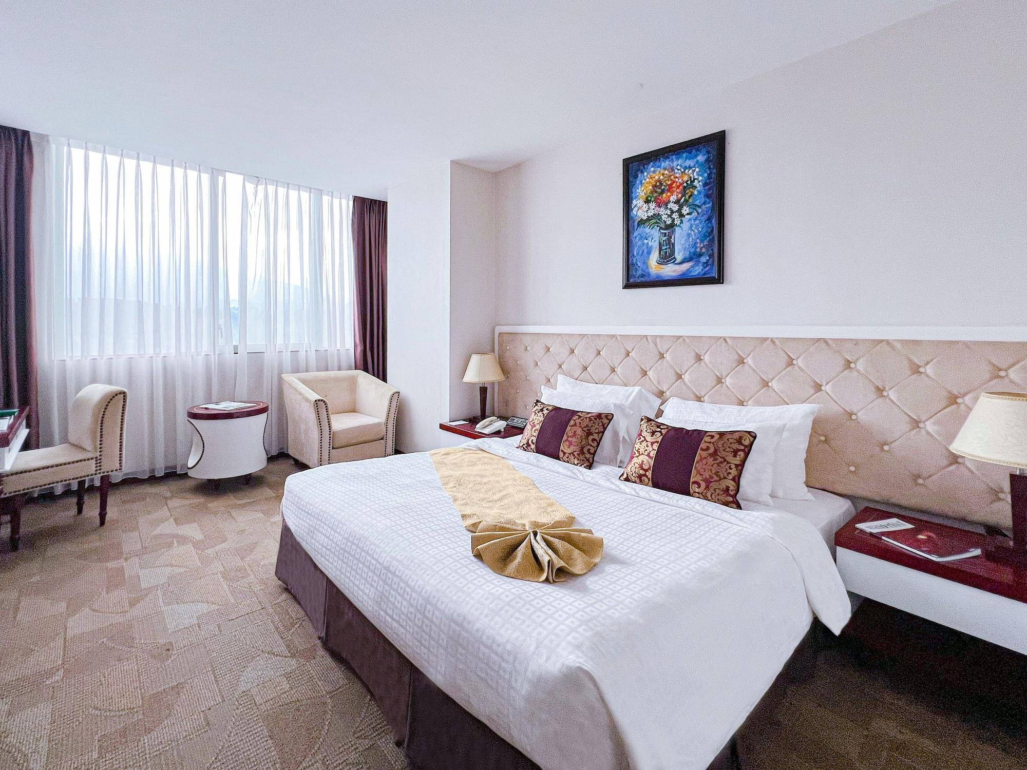 Sapaly Lao Cai City Hotel Esterno foto