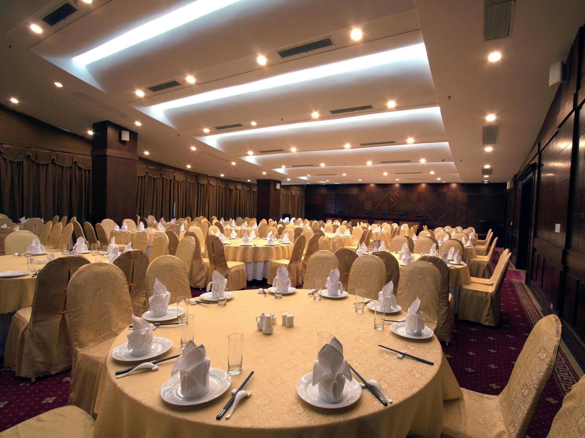 Sapaly Lao Cai City Hotel Esterno foto